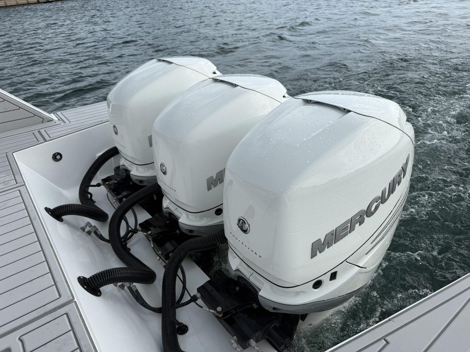 2021 Cruisers Yachts 42 GLS OB