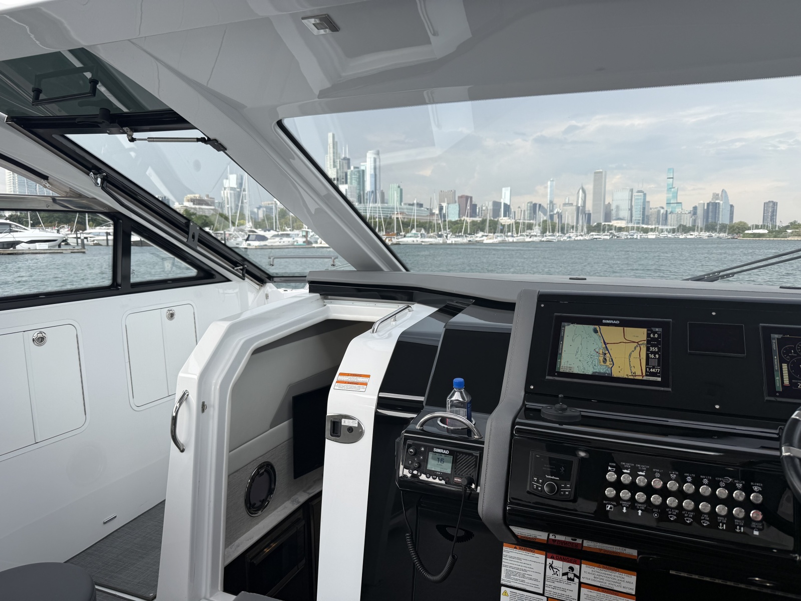 2021 Cruisers Yachts 42 GLS OB
