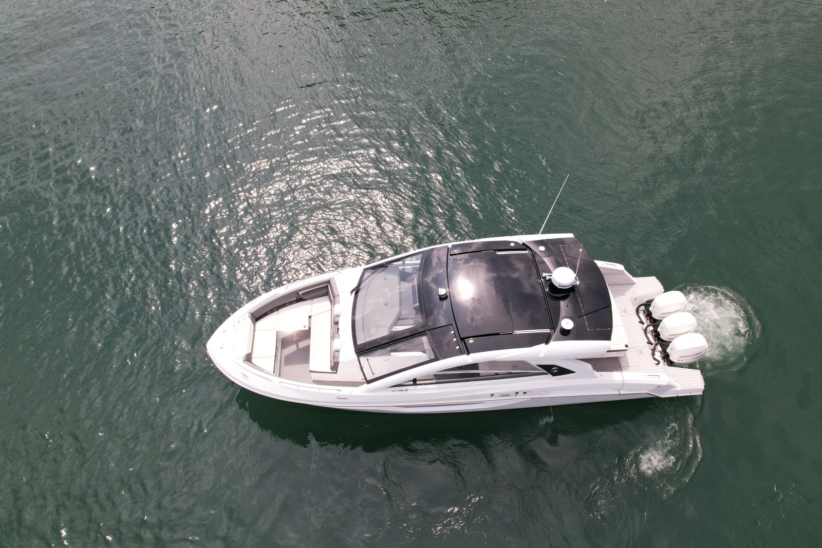 2021 Cruisers Yachts 42 GLS OB