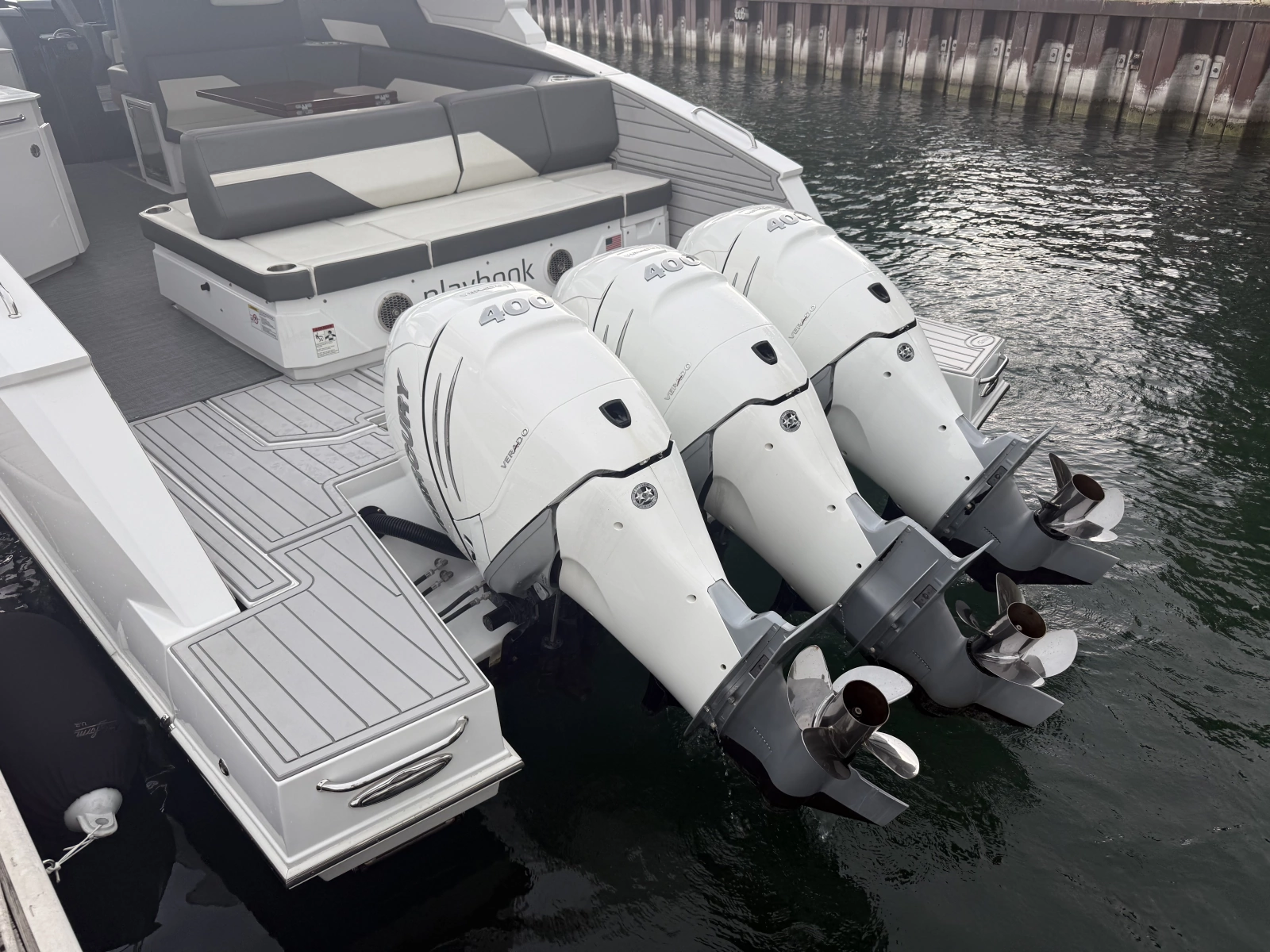 2021 Cruisers Yachts 42 GLS OB