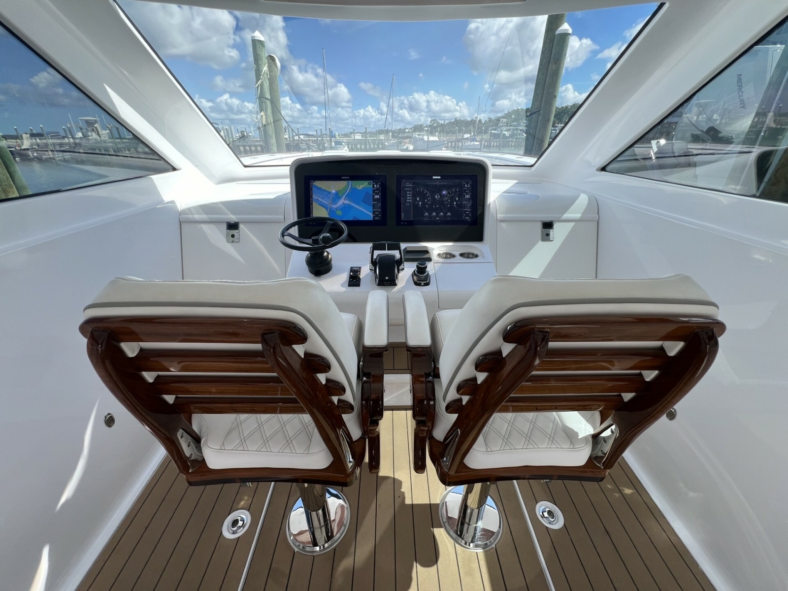 Queen/Smith Custom 53 - Helm