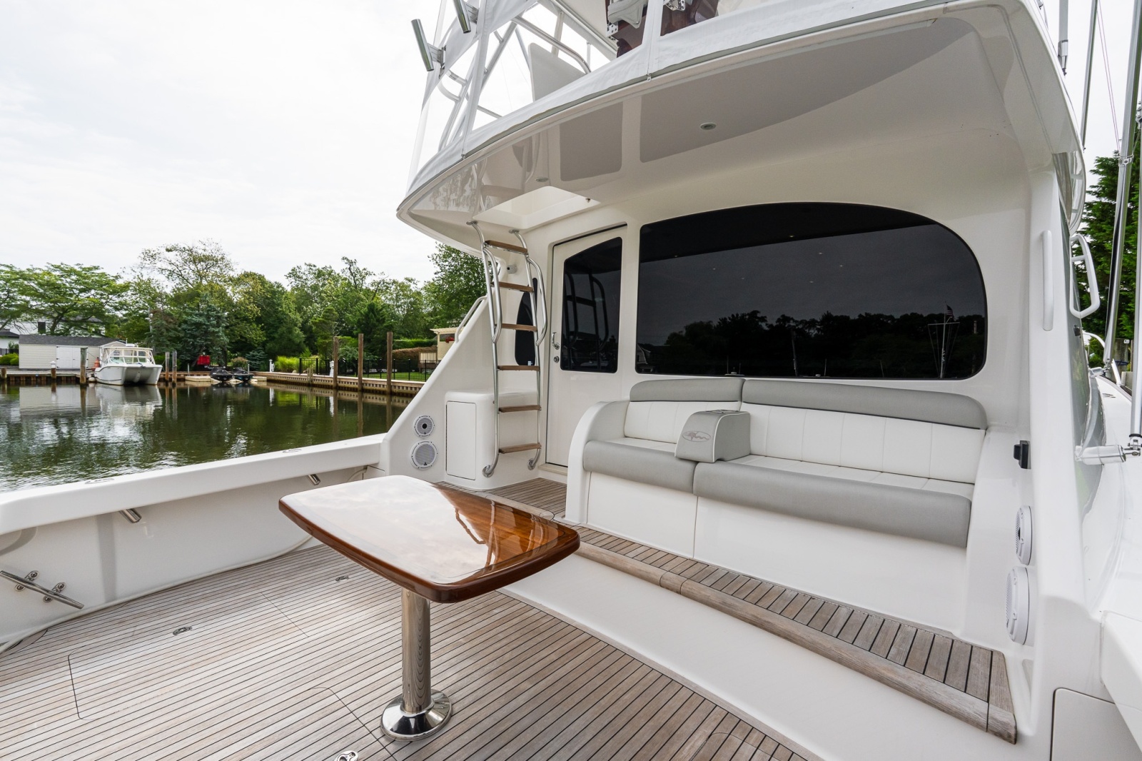 2022 Viking 48C