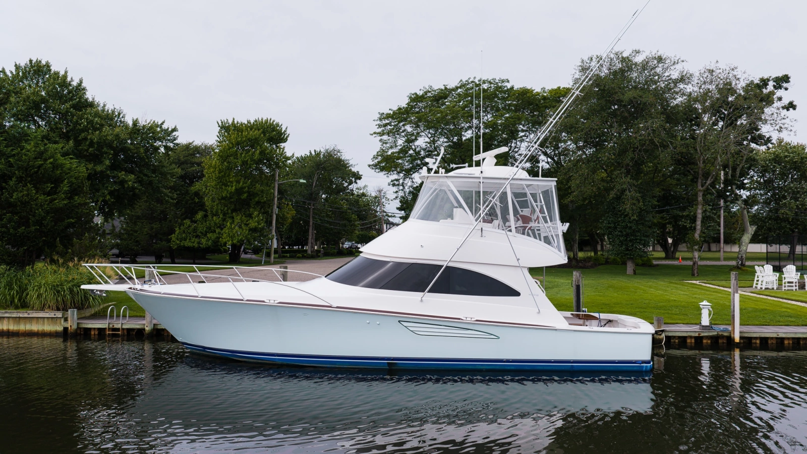 2022 Viking 48 Convertible