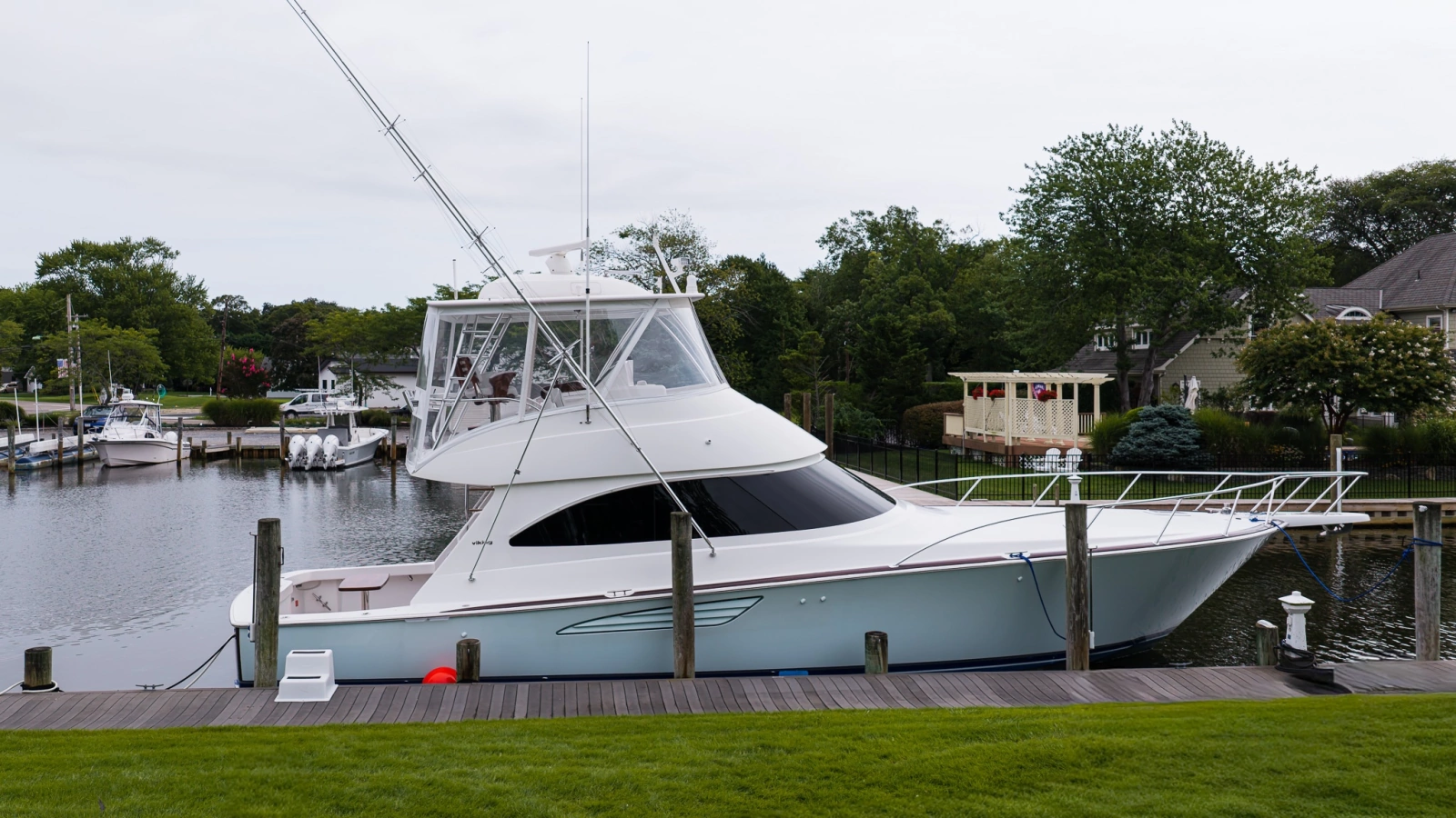 2022 Viking 48C