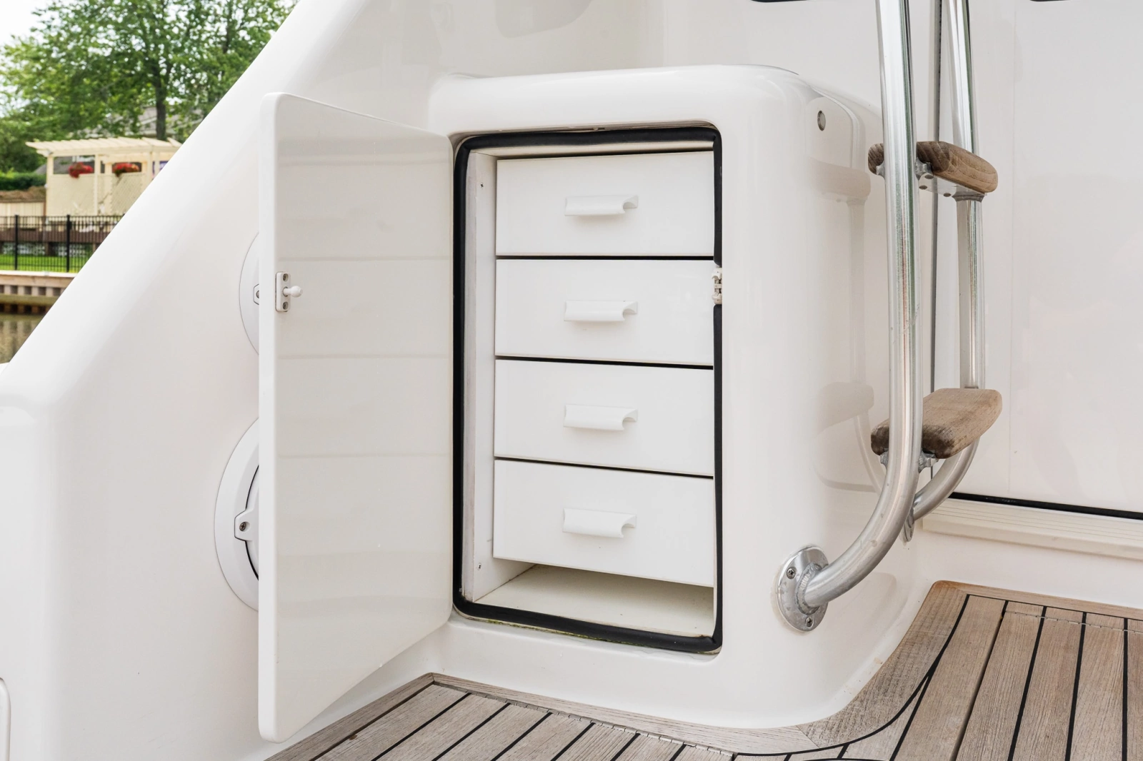 2022 Viking 48C