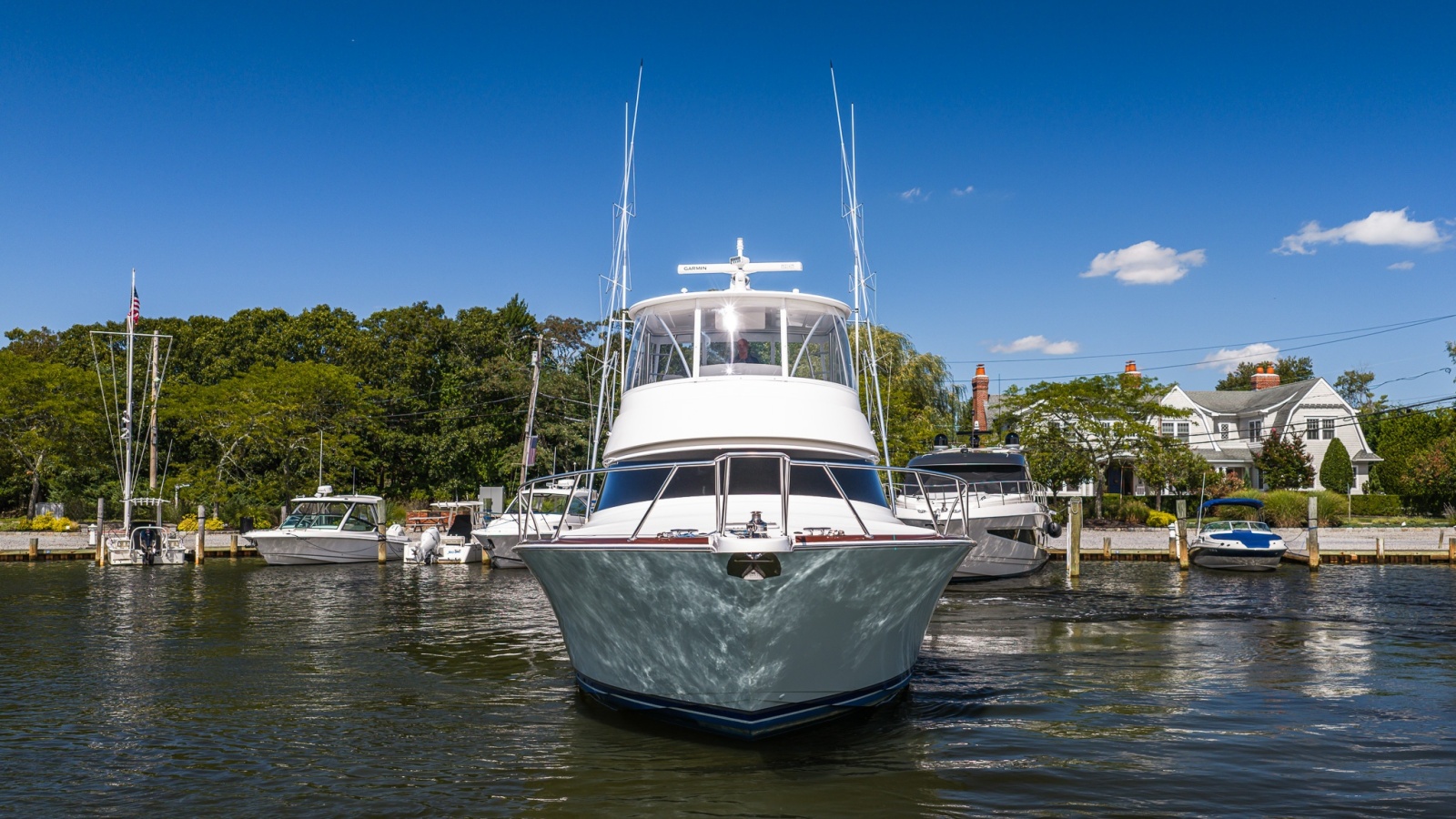 2022 Viking 48 Convertible
