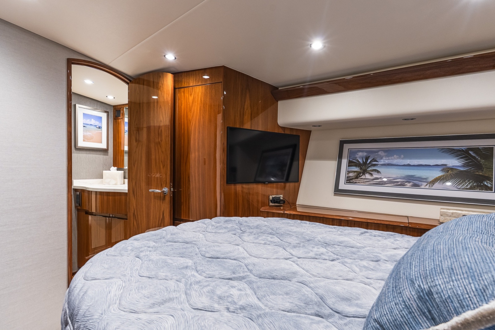 2022 Viking 48C