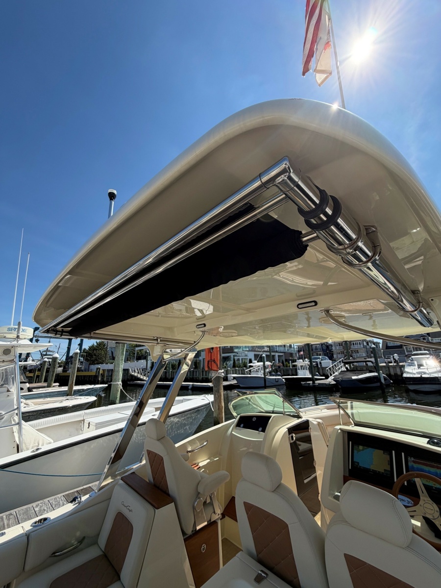 2018 Chris-Craft Calypso 30