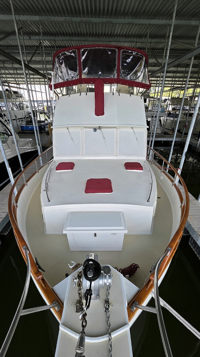 Fore Deck Aft