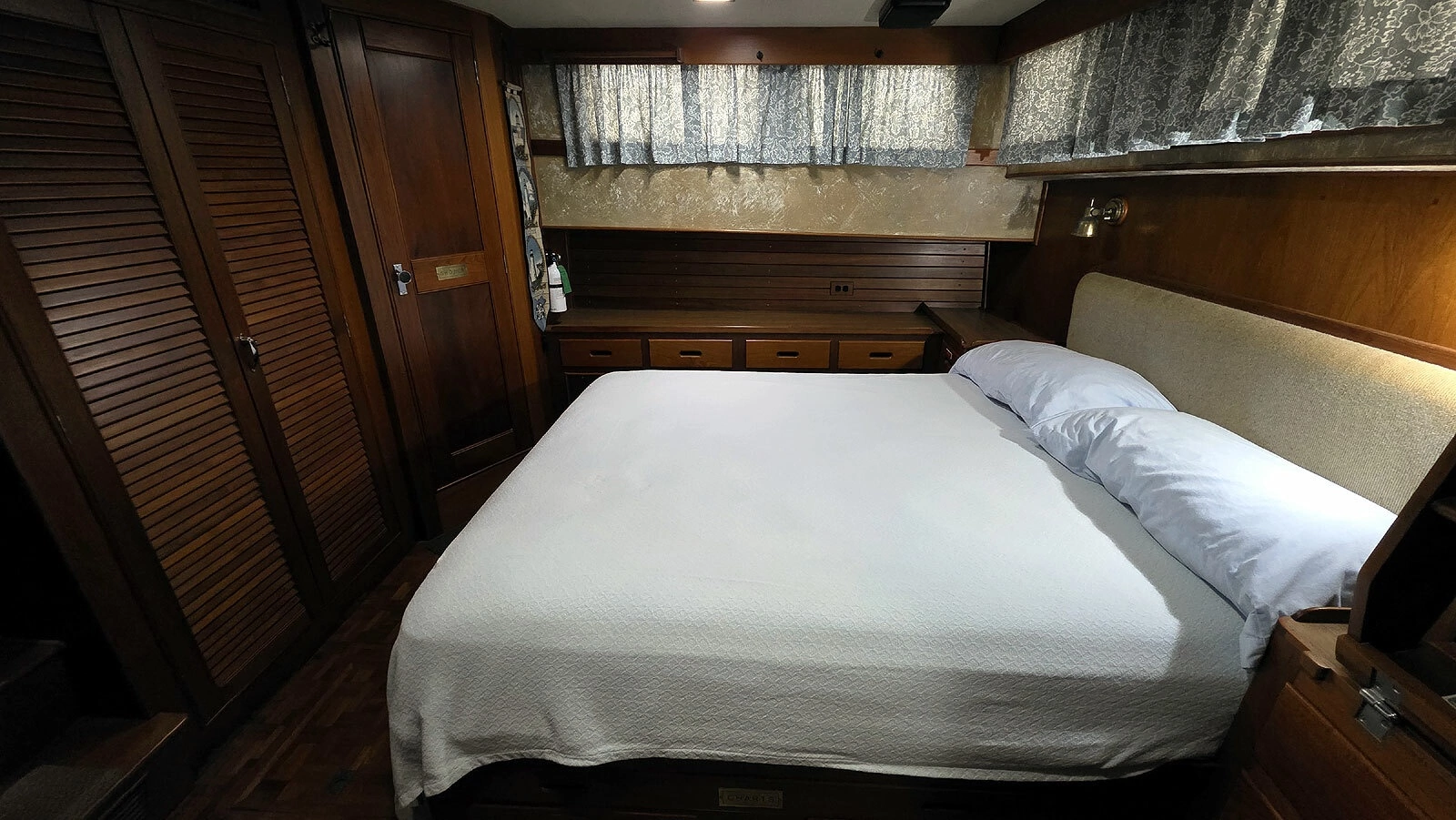 Owners Stateroom Starboard