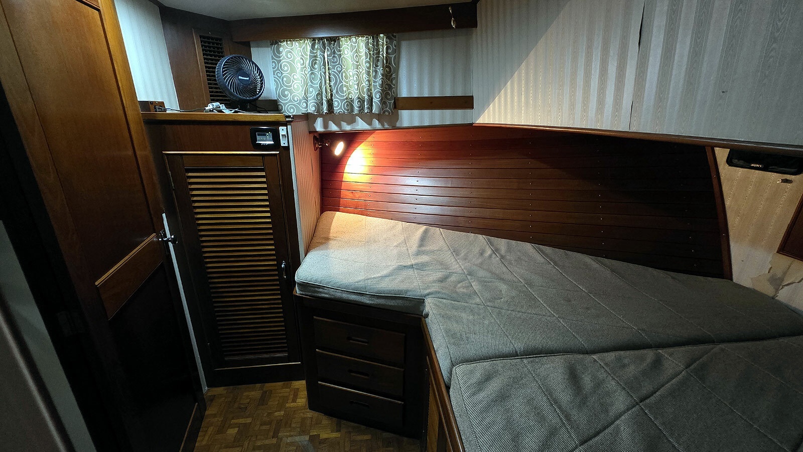 Guest Stateroom Port