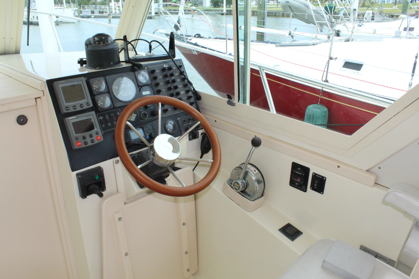 2001 Albin 28 TE