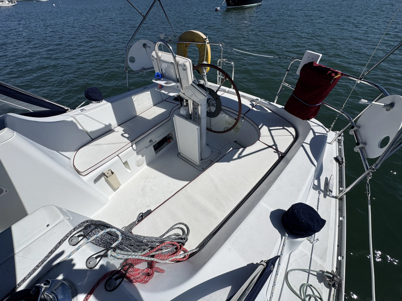 2004 Beneteau 