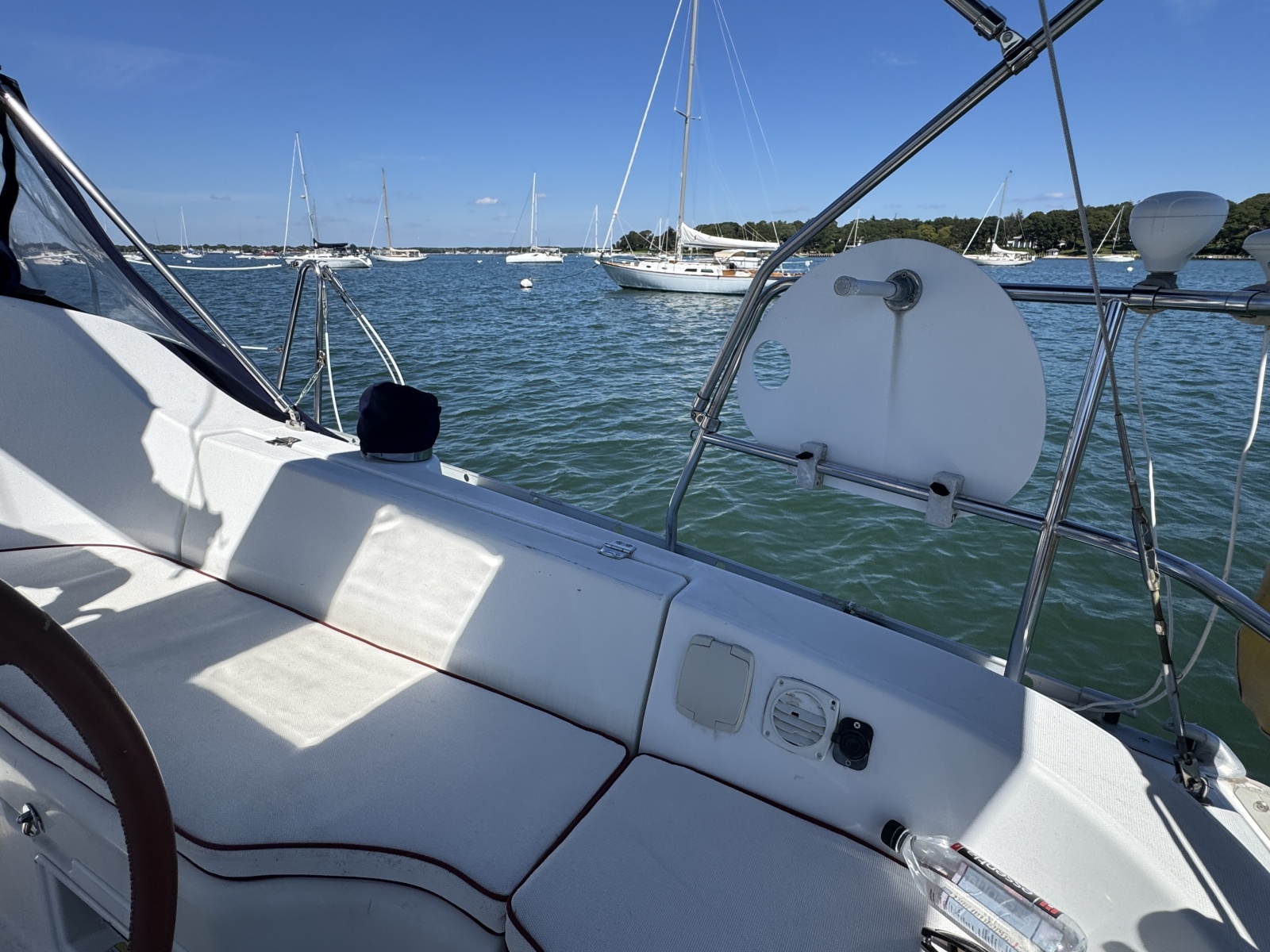 2004 Beneteau 