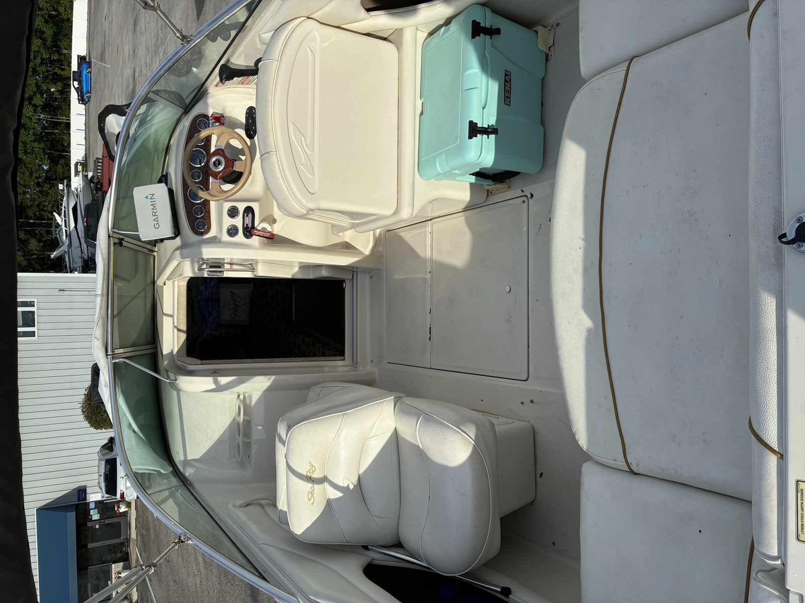22ft Sea Ray Yacht For Sale