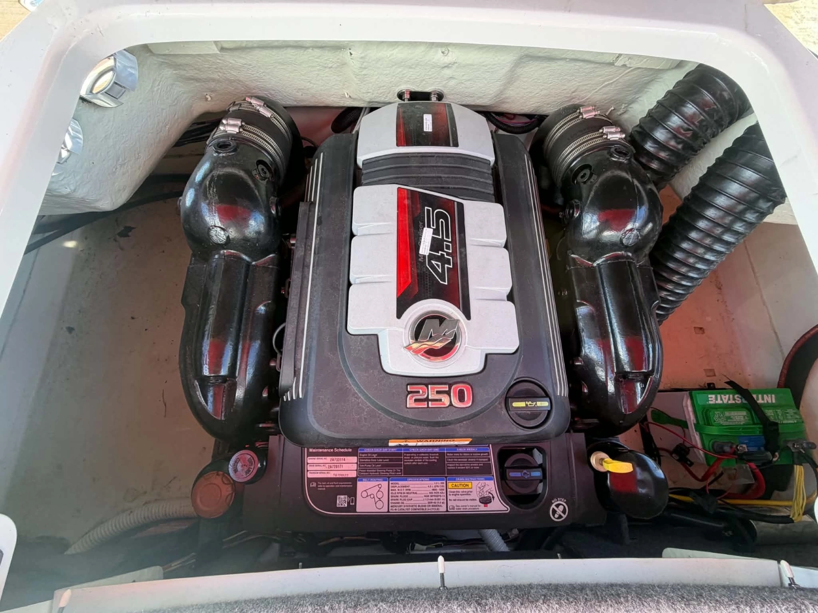 2022 Glastron 205 GTD