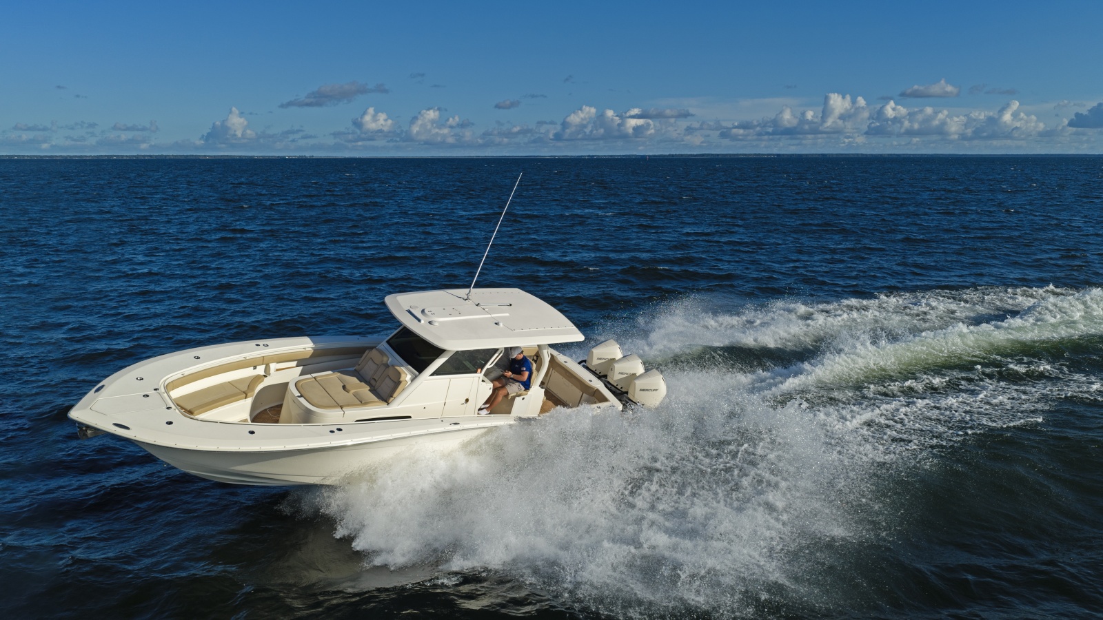 2019 Scout 355 LXF