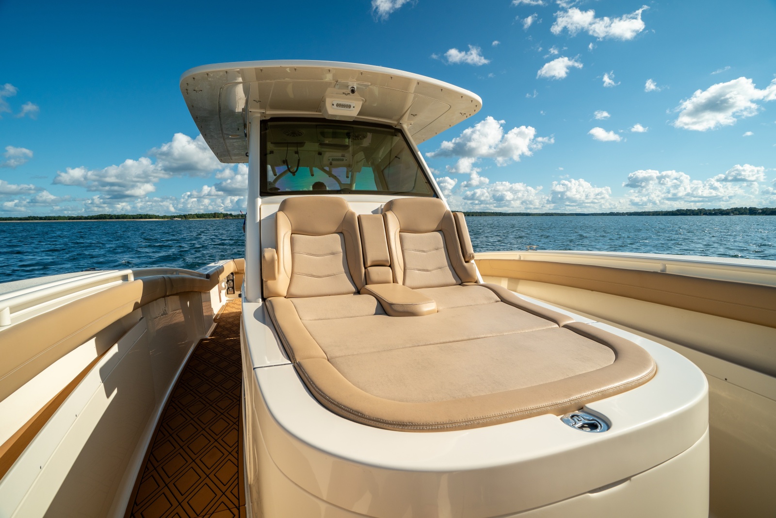 2019 Scout 355 LXF