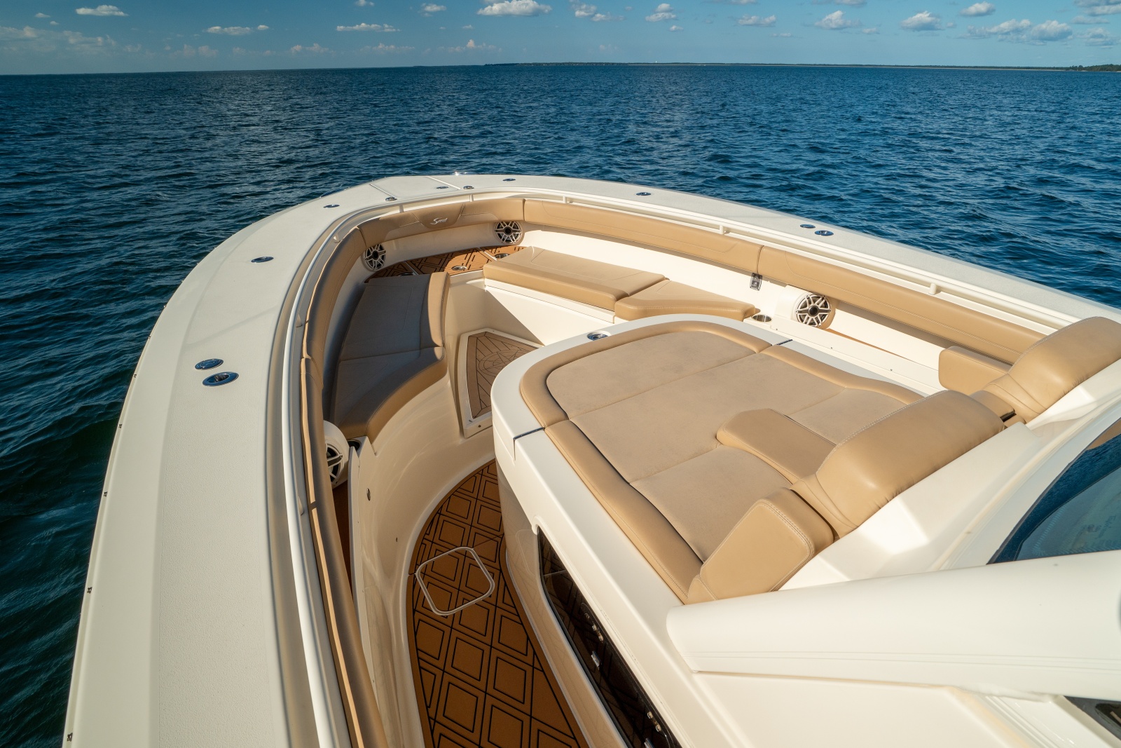 2019 Scout 355 LXF