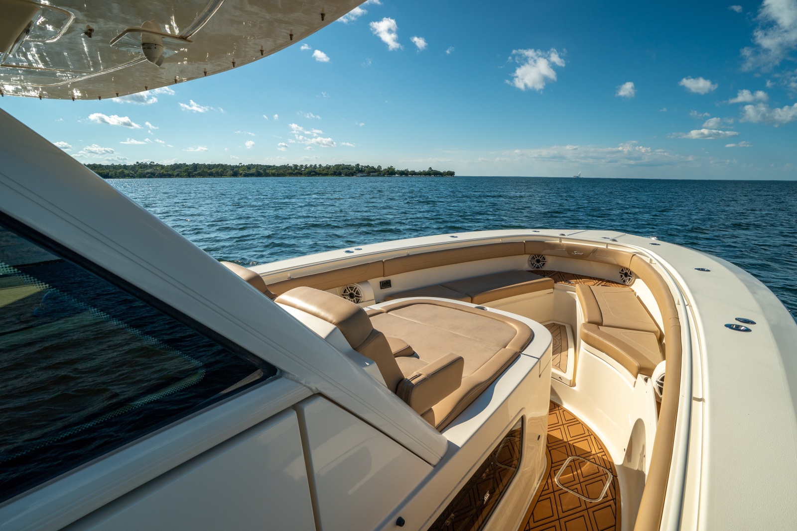 2019 Scout 355 LXF