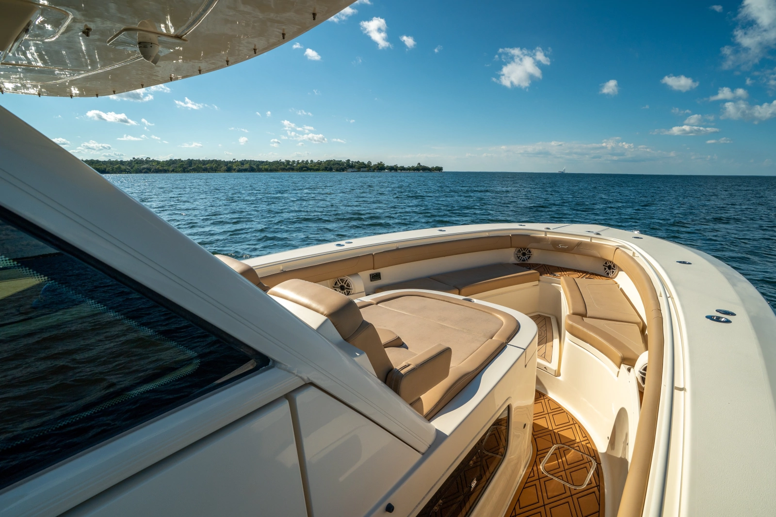 2019 Scout 355 LXF