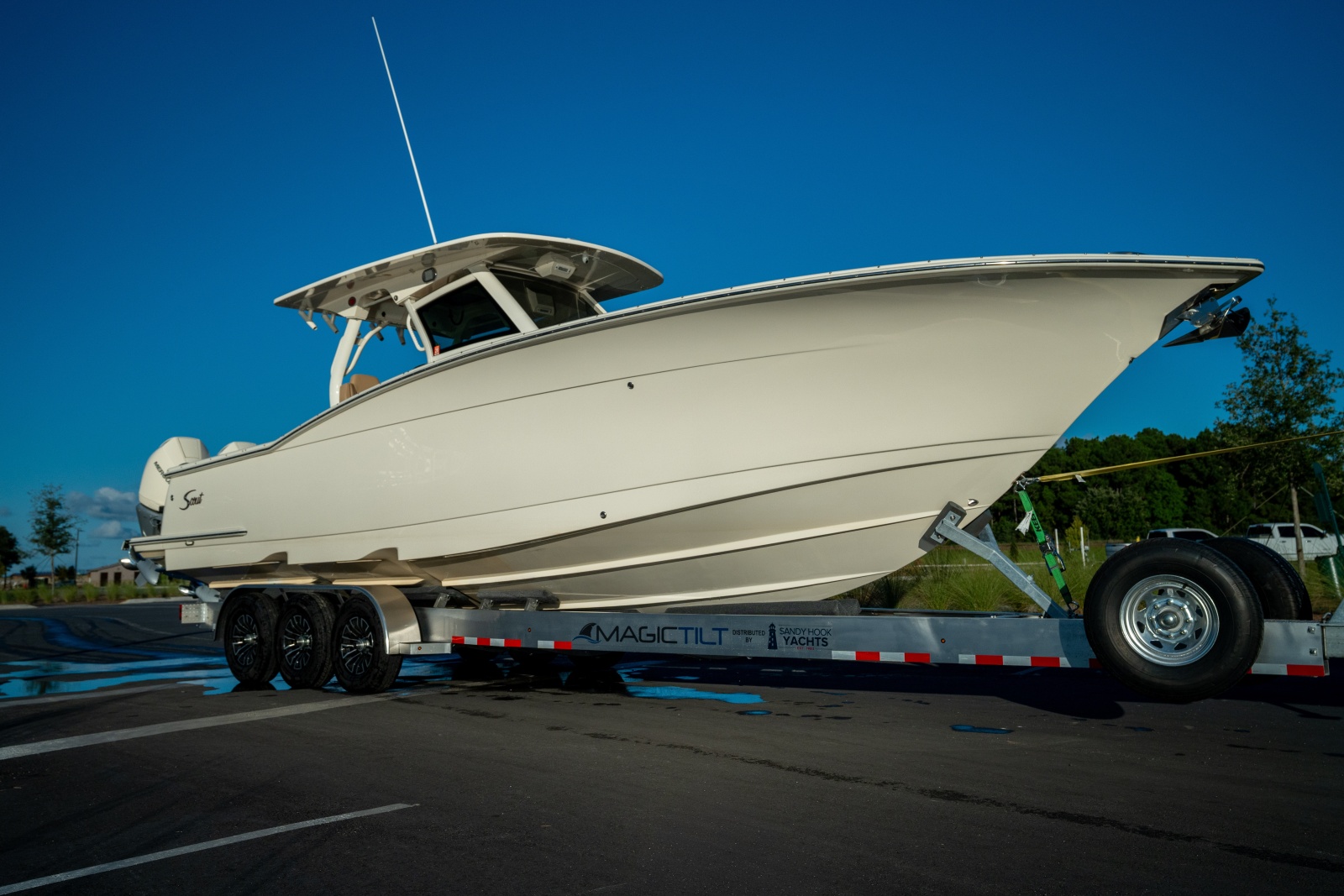 2019 Scout 355 LXF