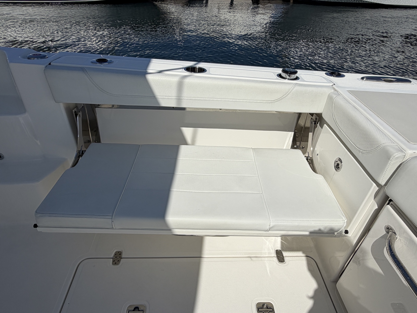 2023 Pursuit OS 355 Offshore