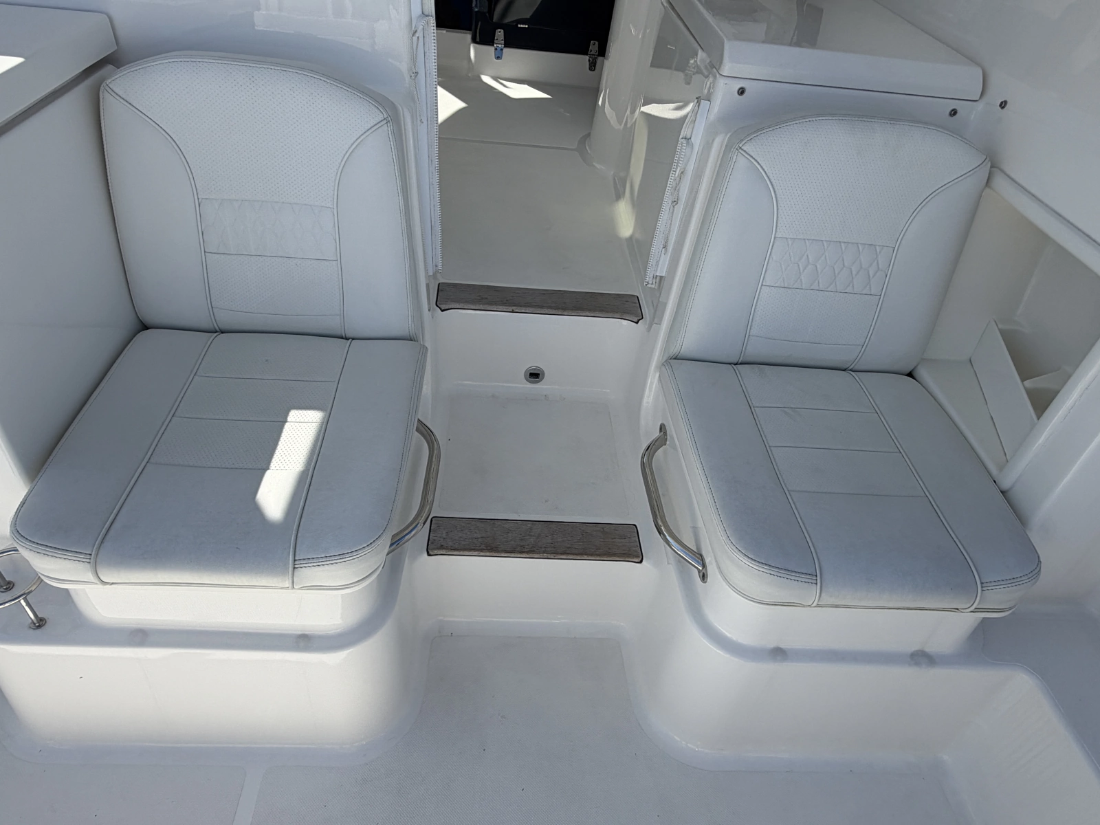 2023 Pursuit OS 355 Offshore