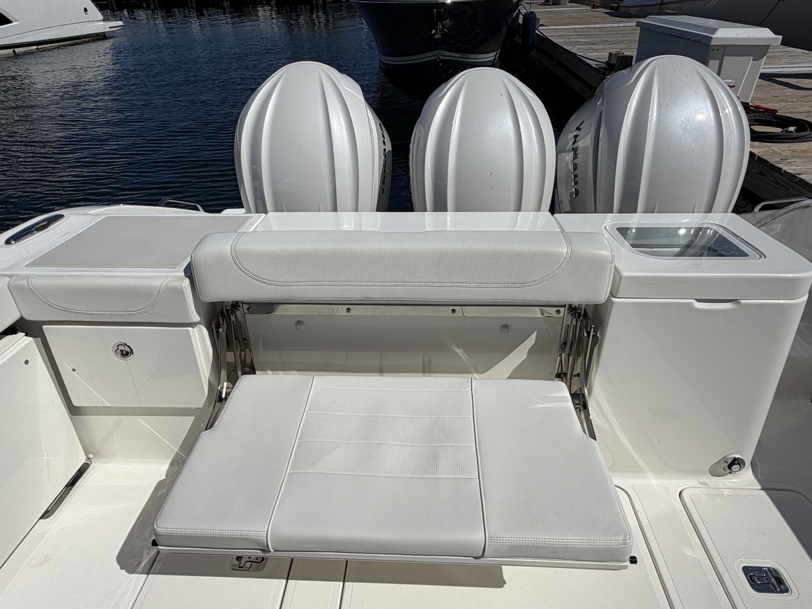 2023 Pursuit OS 355 Offshore