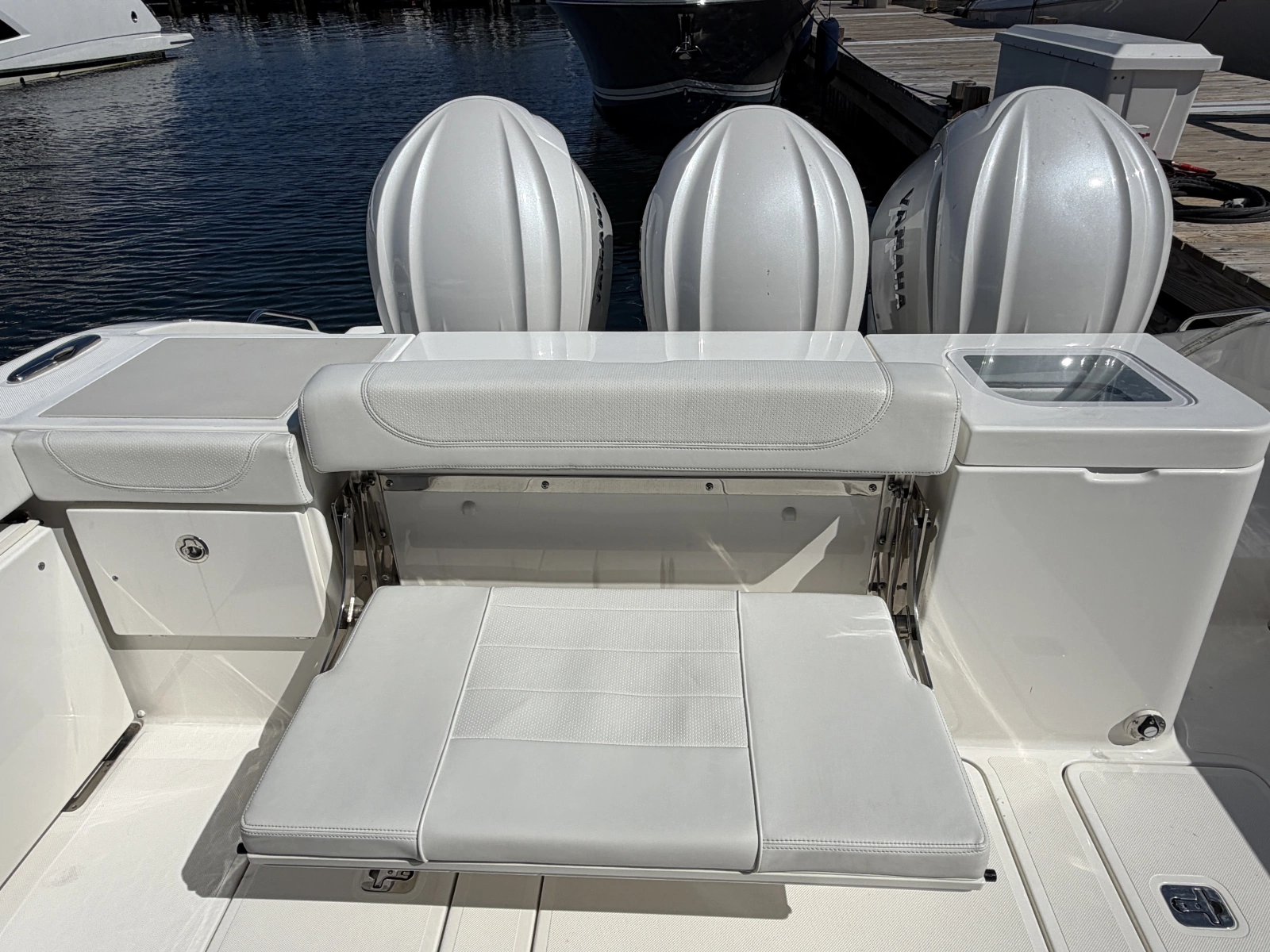 2023 Pursuit OS 355 Offshore