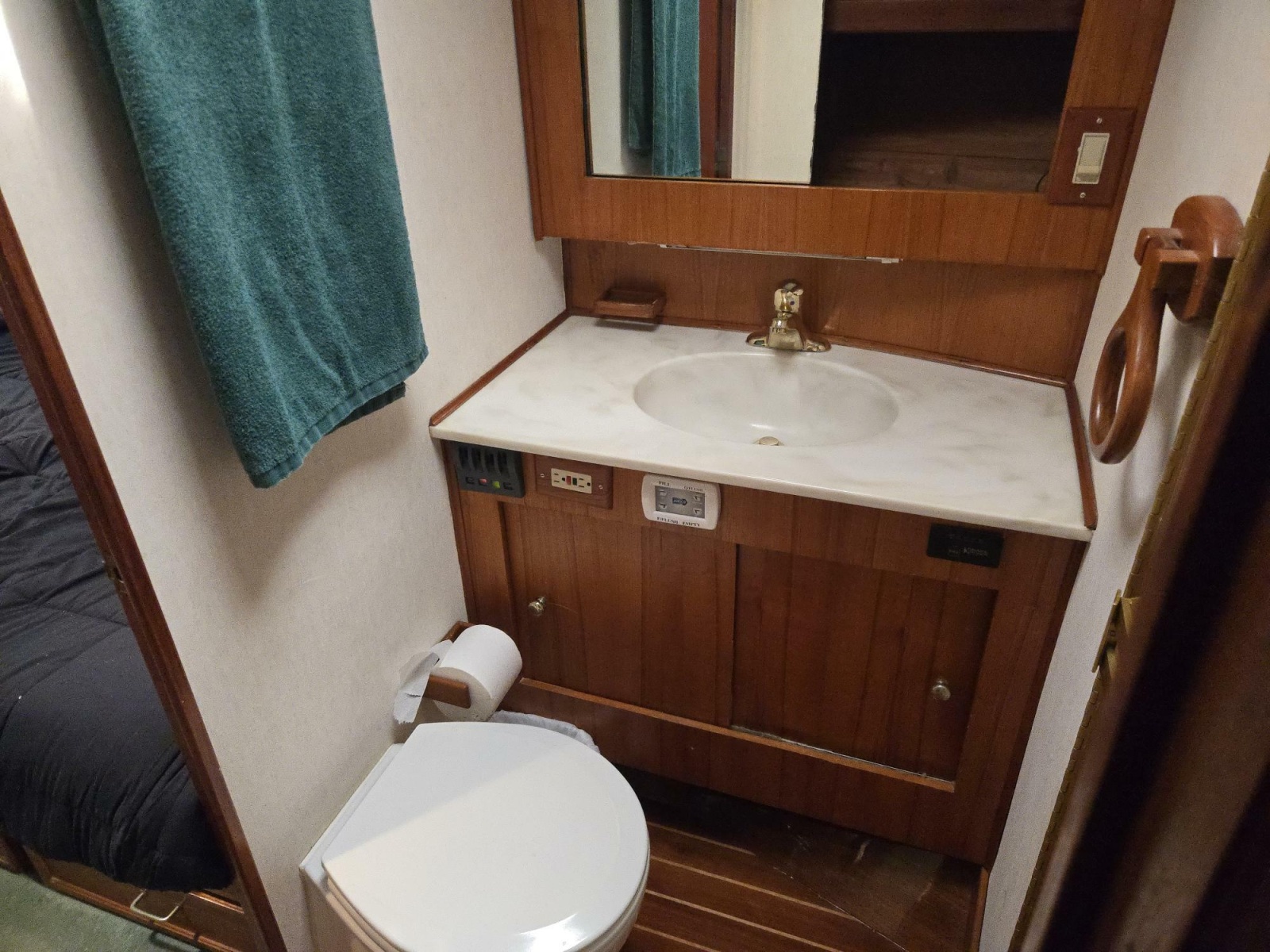 1982 Ocean Yachts SS