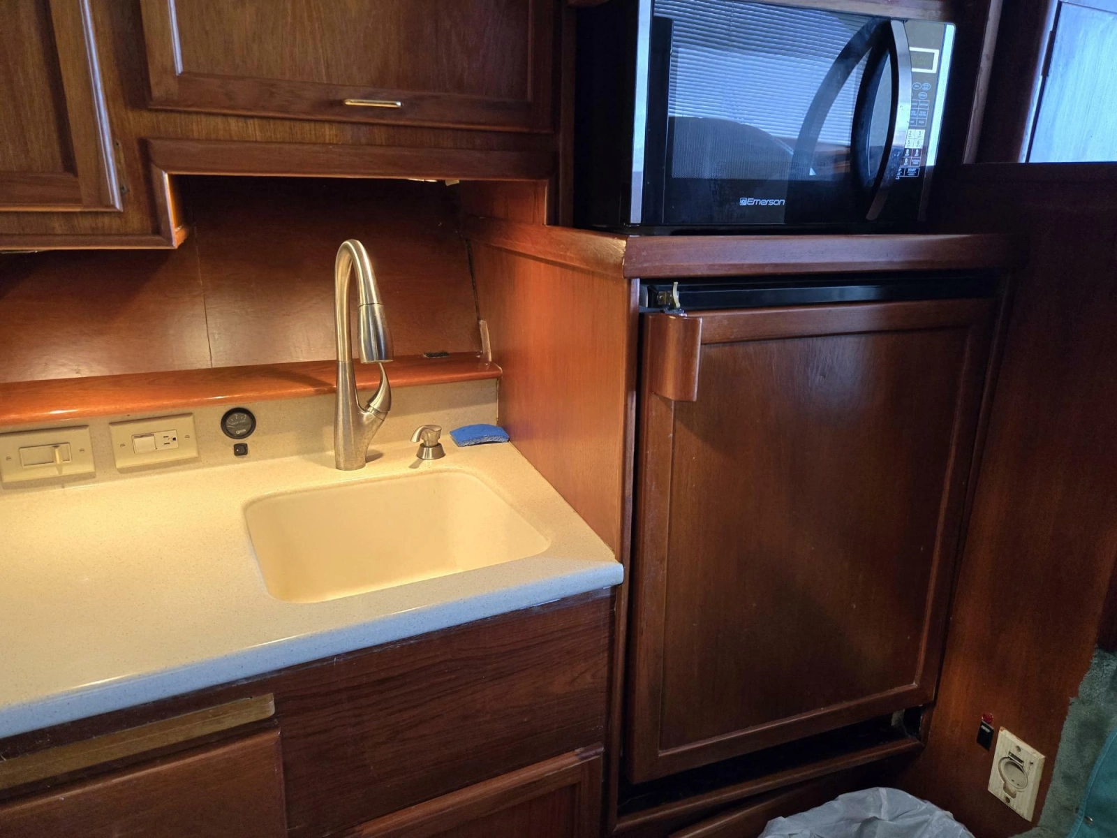 1982 Ocean Yachts SS