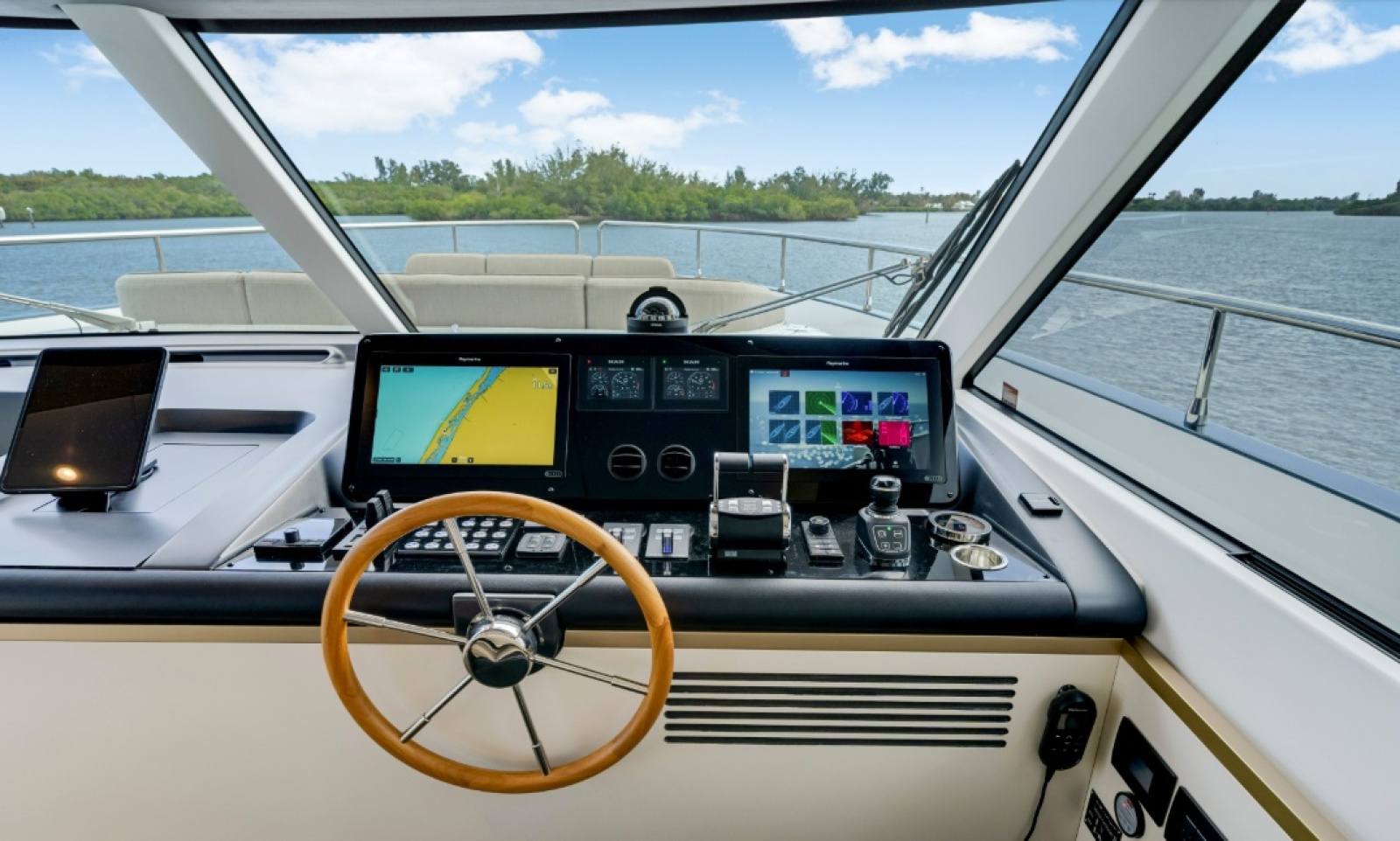 2024 Azimut Magellano 60