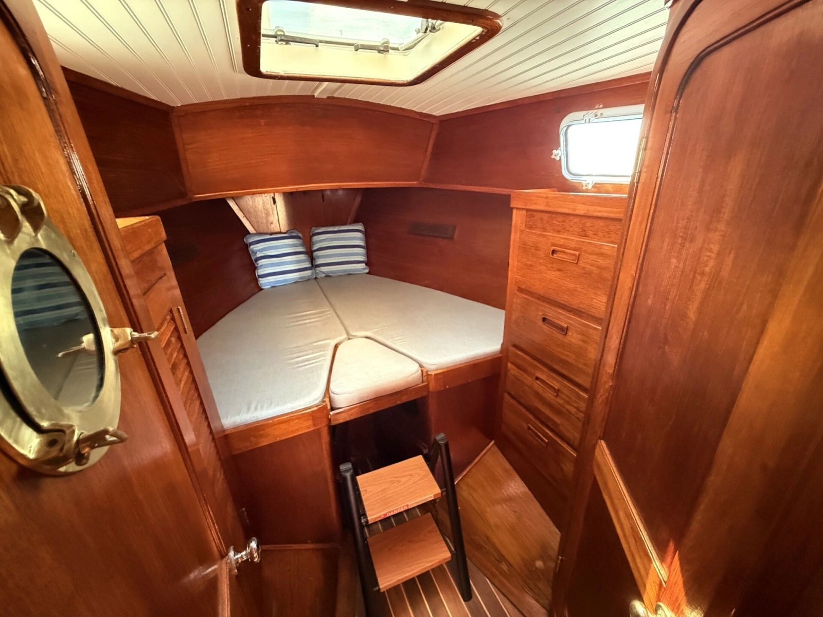 1977 Gulfstar 