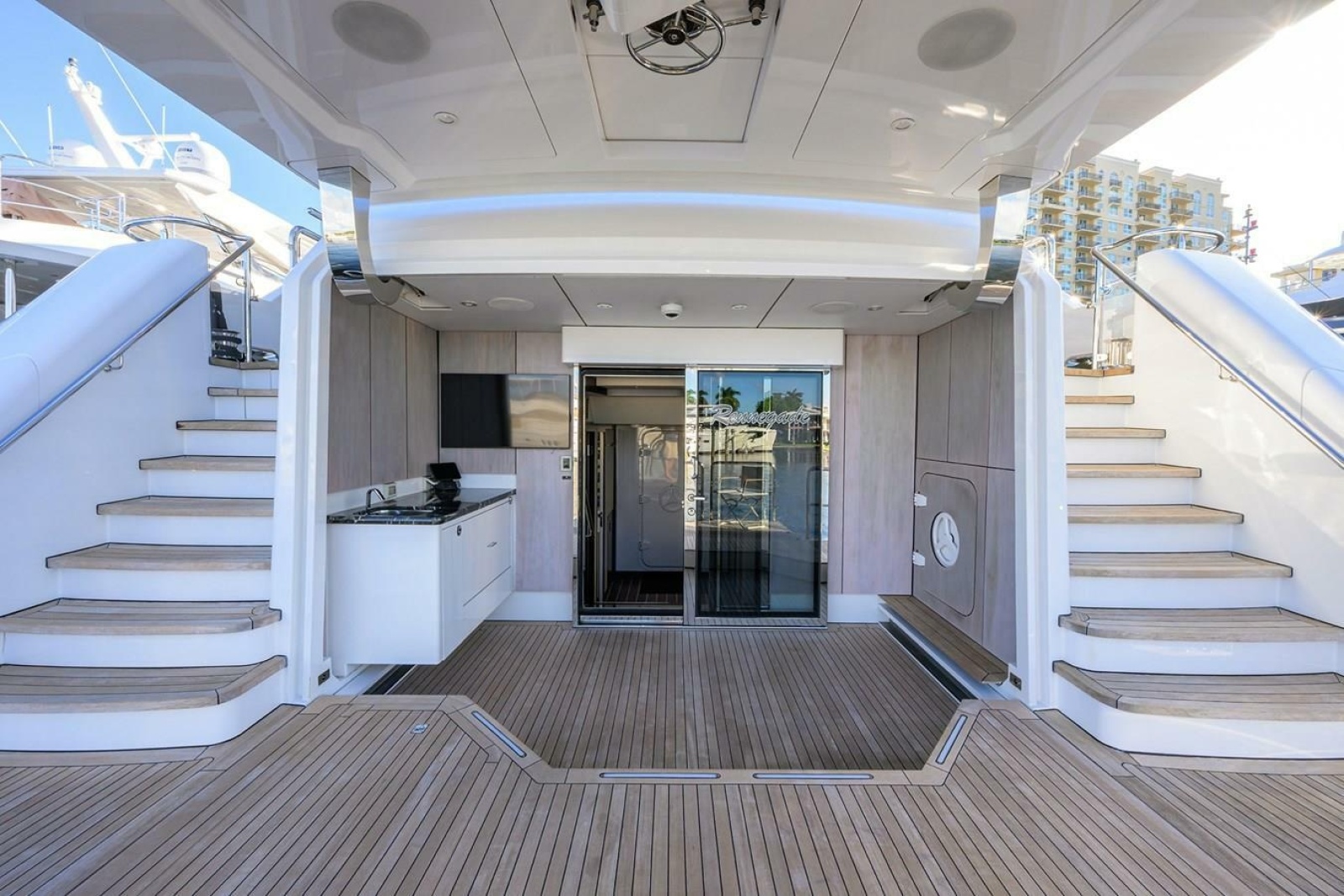 2019 Westport Raised Pilothouse