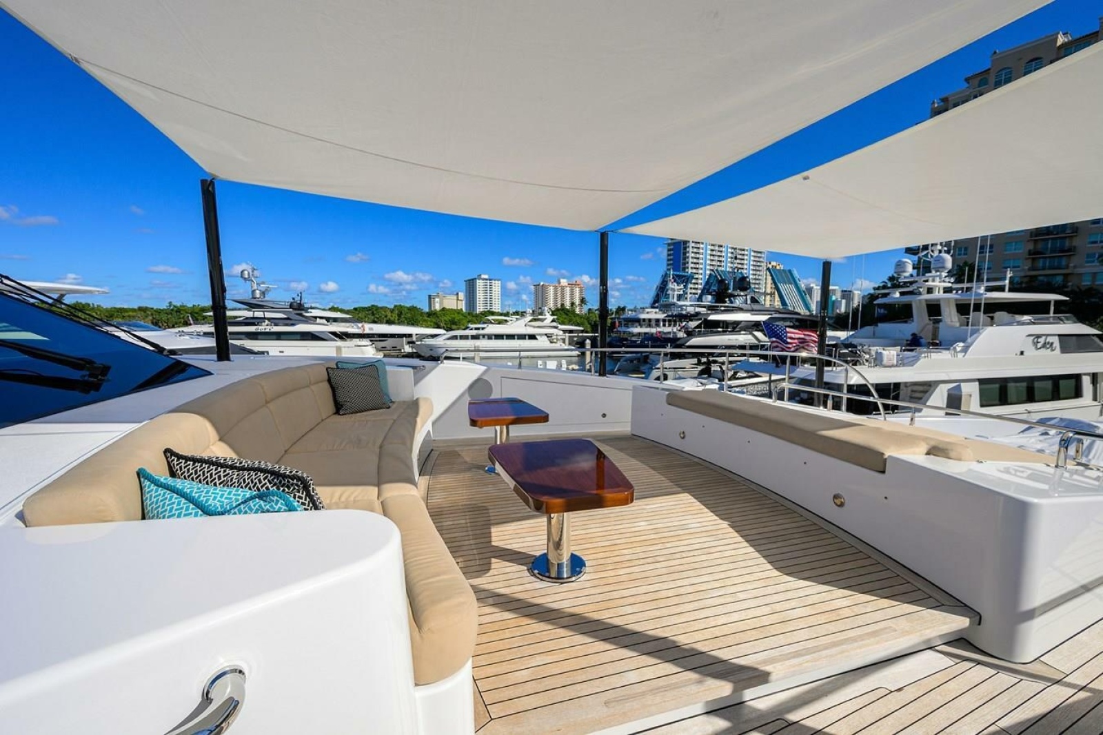 2019 Westport Raised Pilothouse