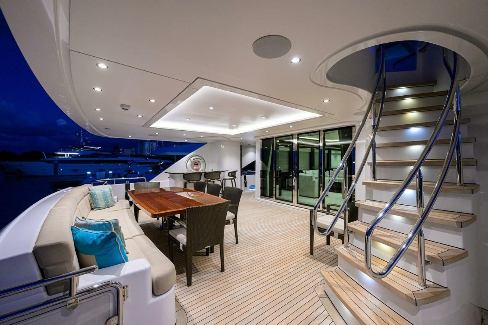 2019 Westport Raised Pilothouse
