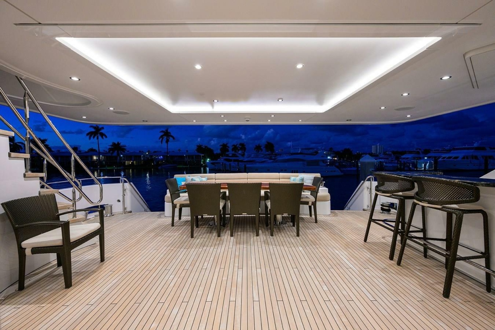 2019 Westport Raised Pilothouse