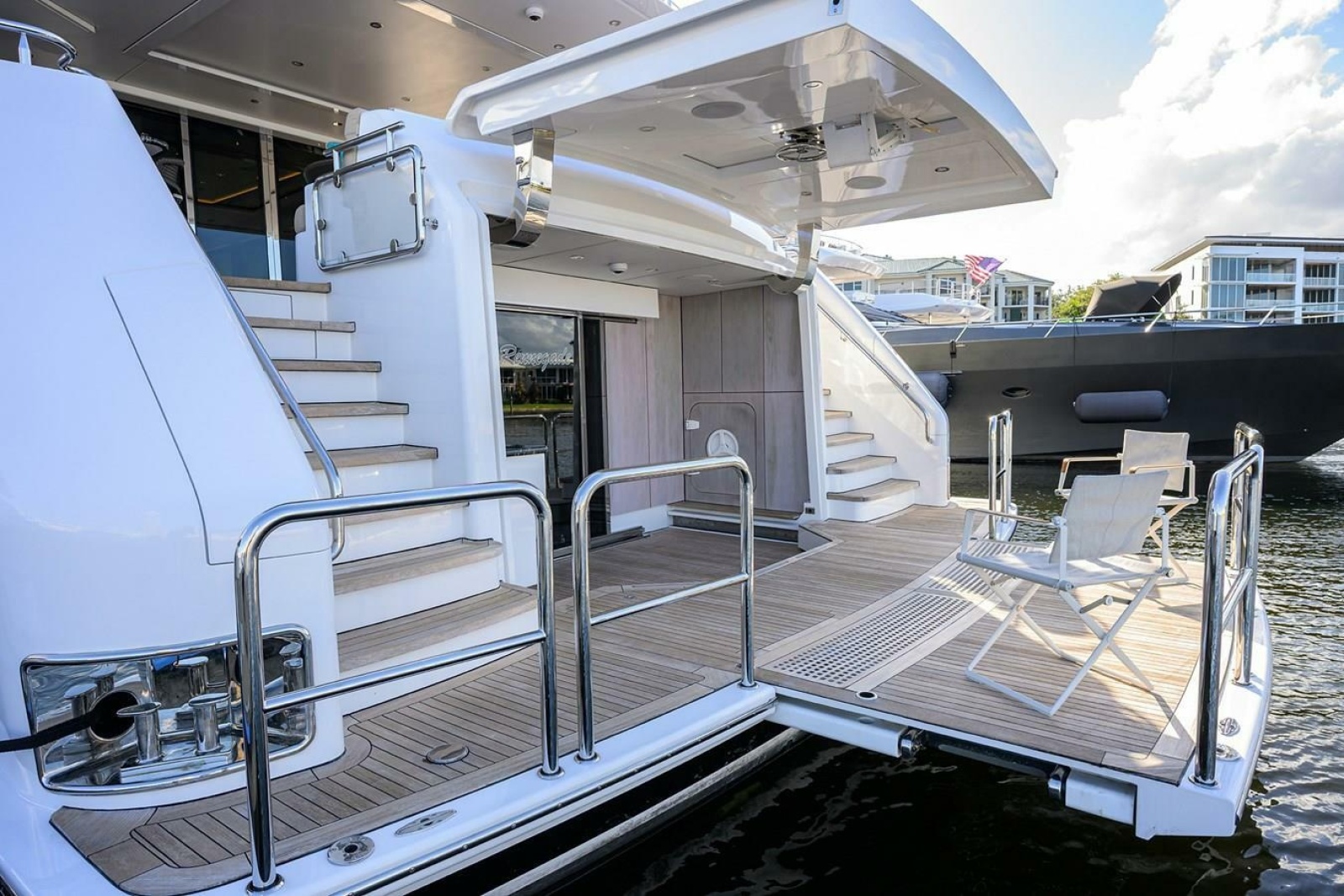 2019 Westport Raised Pilothouse