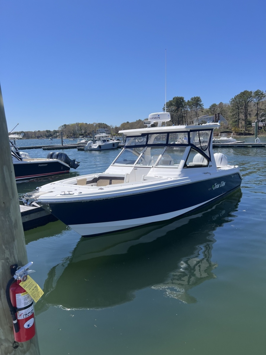 2019 Edgewater 262CX