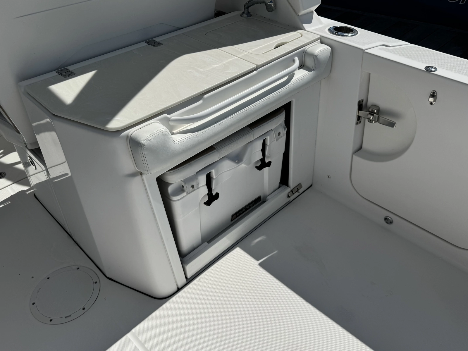2019 Edgewater 262CX