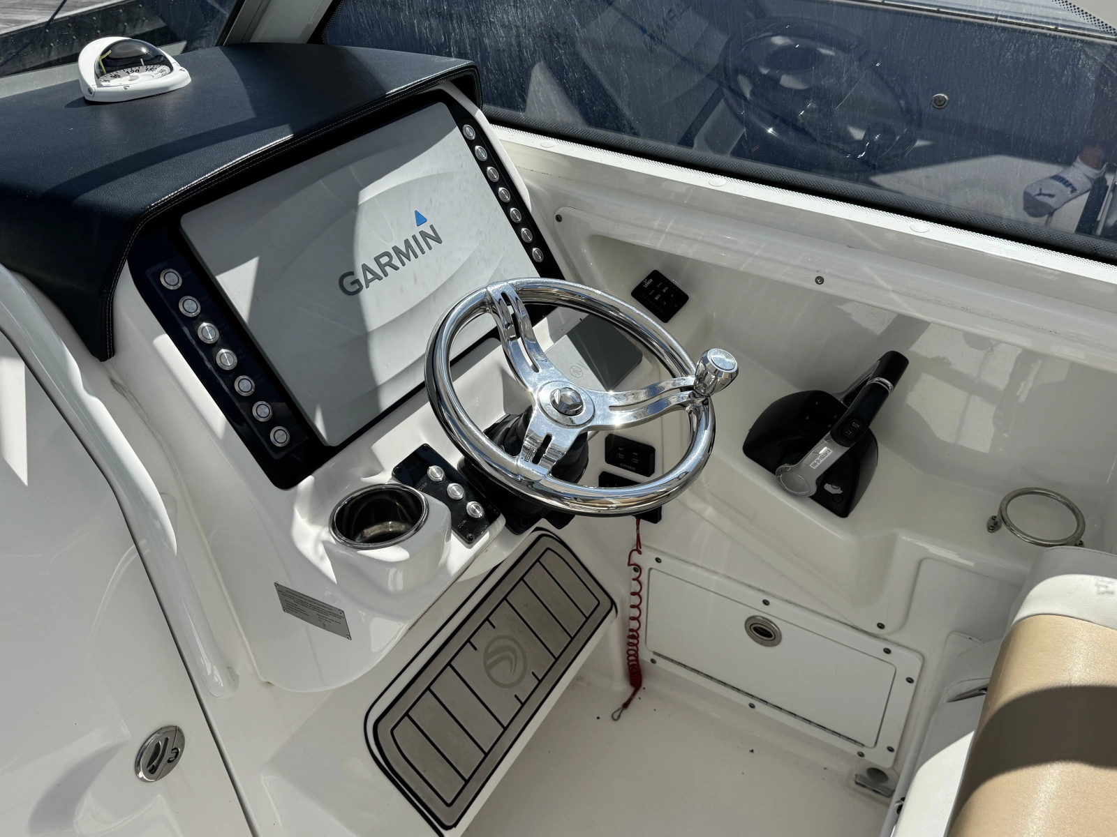 2019 Edgewater 262CX