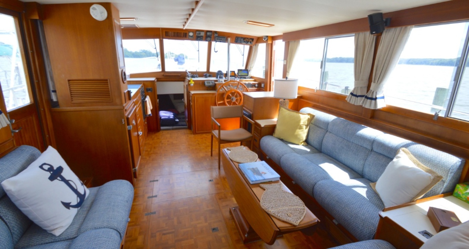 1196 Grand Banks 42 Classic