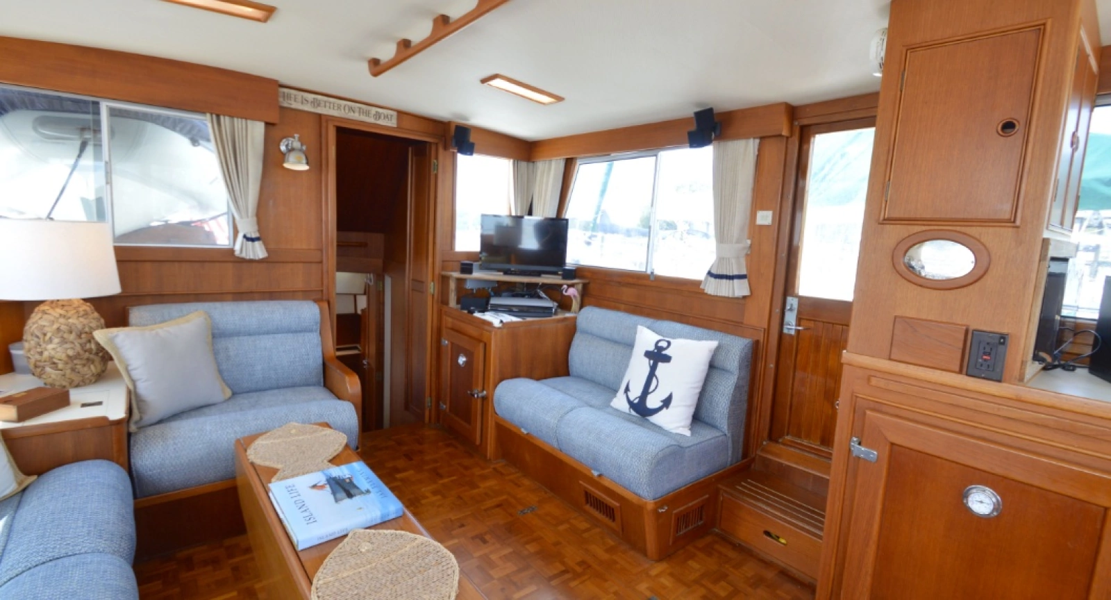 1196 Grand Banks 42 Classic