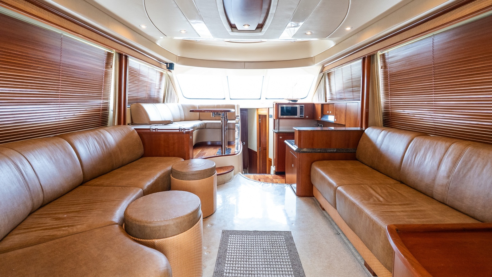 2006 Sea Ray 52 Sedan Bridge