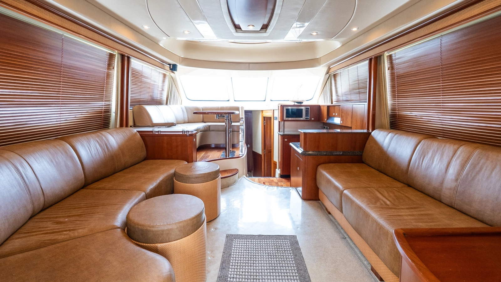 2006 Sea Ray 52 Sedan Bridge