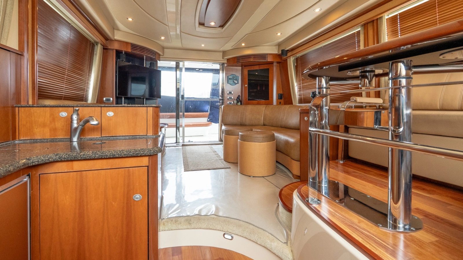 2006 Sea Ray 52 Sedan Bridge