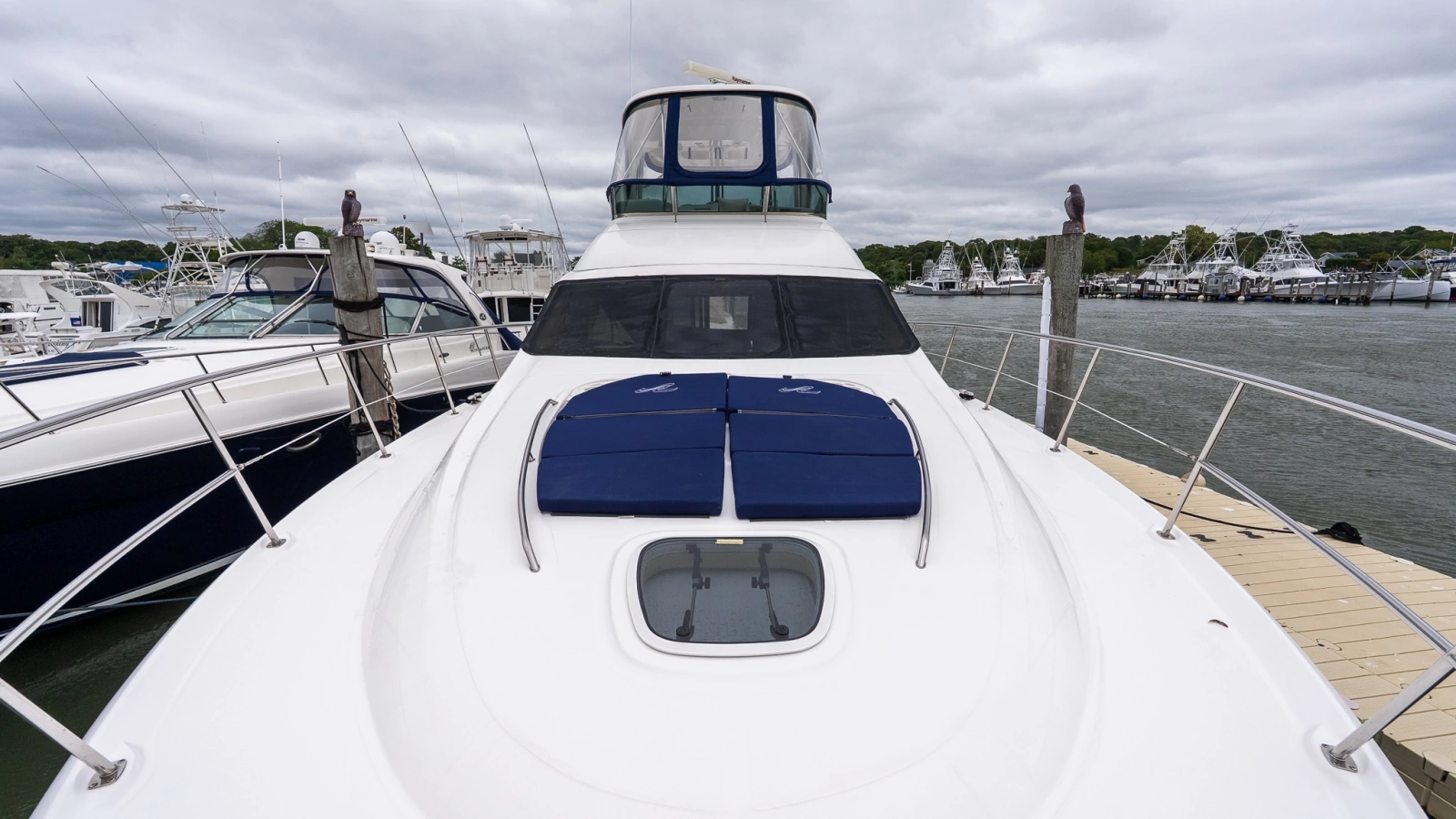 2006 Sea Ray 52 Sedan Bridge