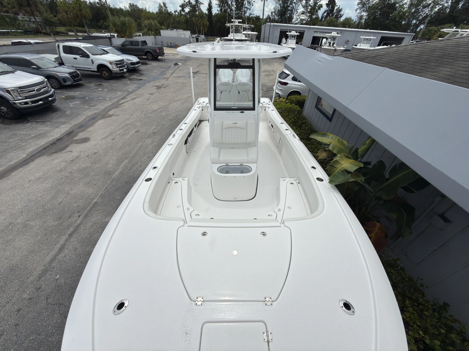 27ft Tidewater Yacht For Sale