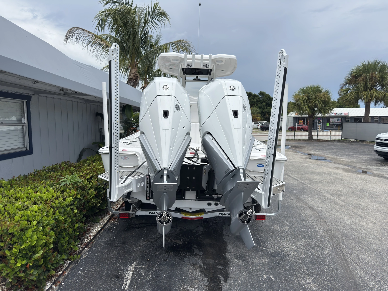 27ft Tidewater Yacht For Sale
